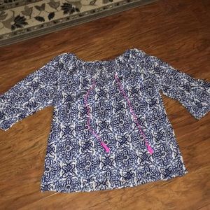 Patterned 3/4 sleeve blouse